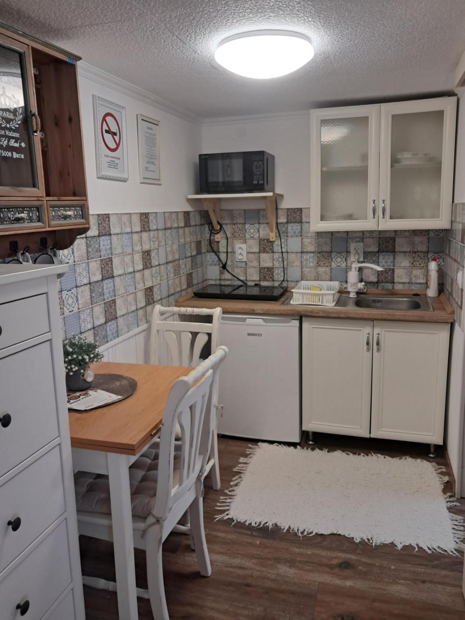 Takler Home Alsóörs Eksteriør billede