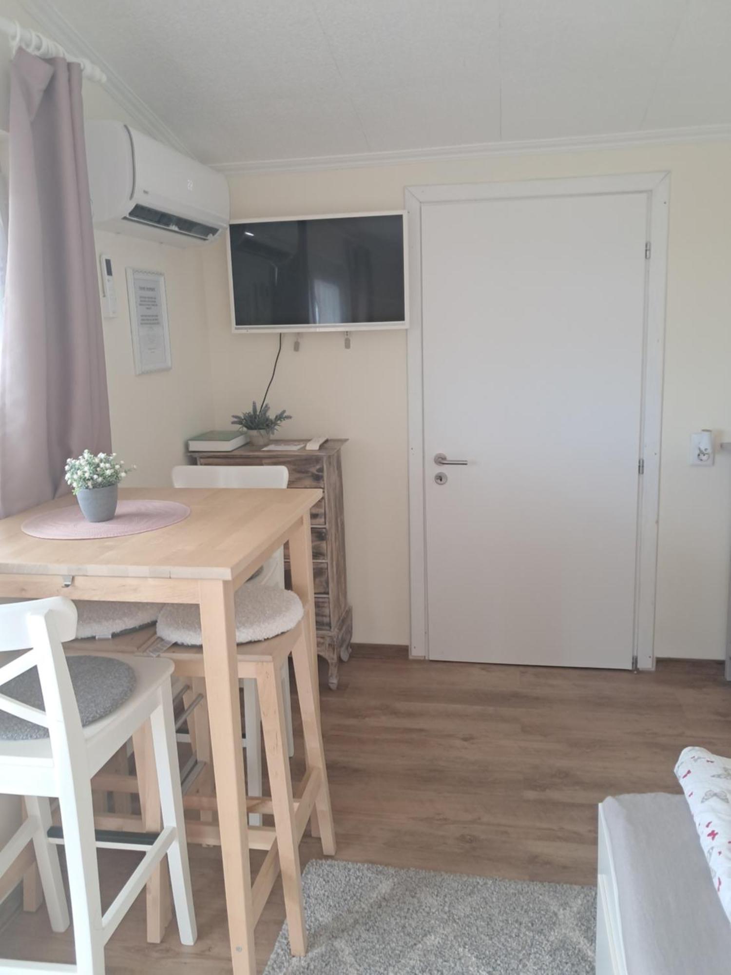 Takler Home Alsóörs Eksteriør billede
